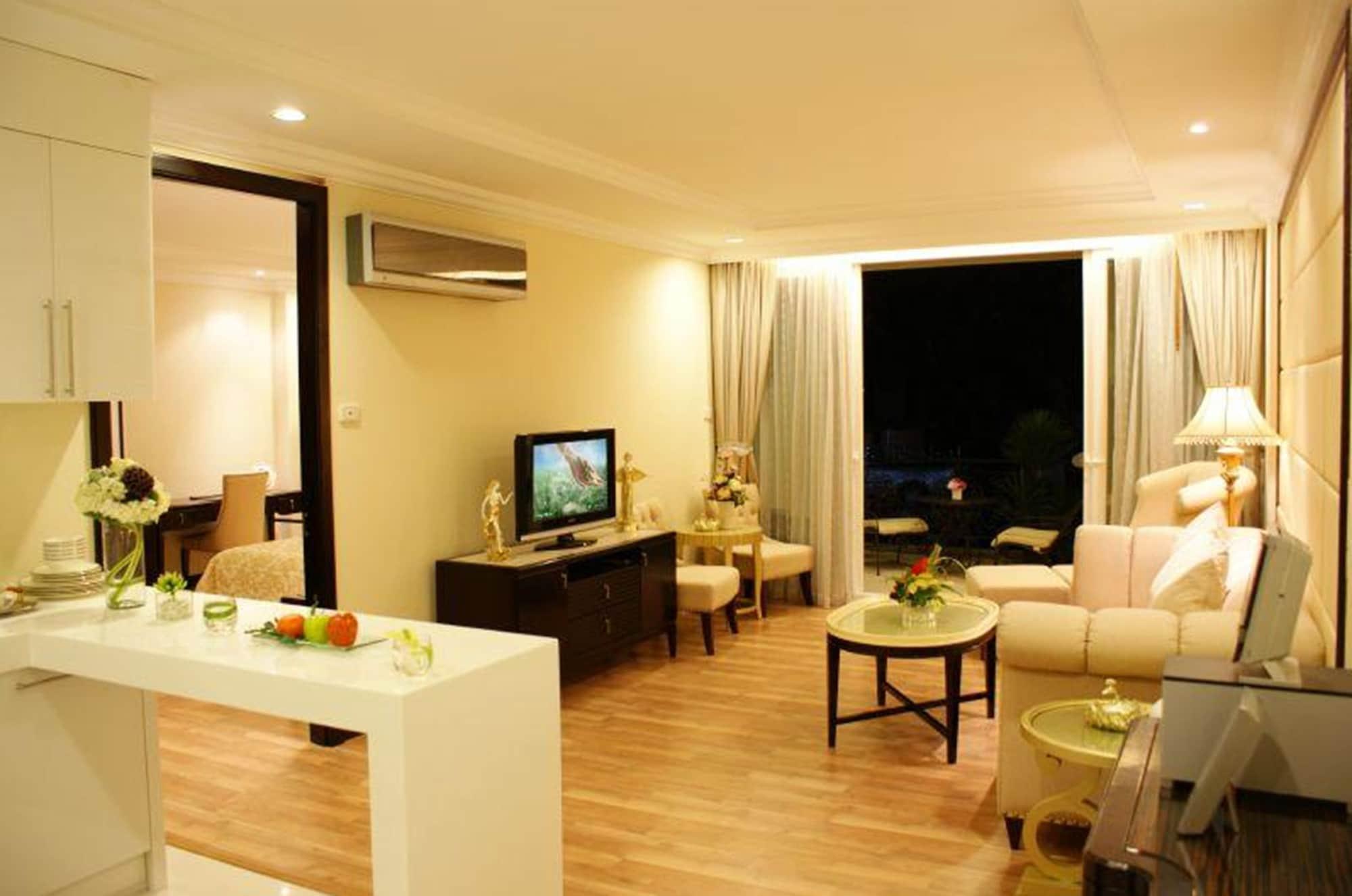 Lk Legend Hotel Pattaya Exterior foto