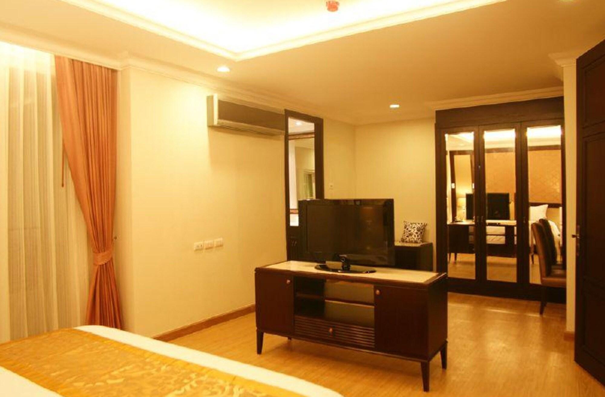 Lk Legend Hotel Pattaya Exterior foto